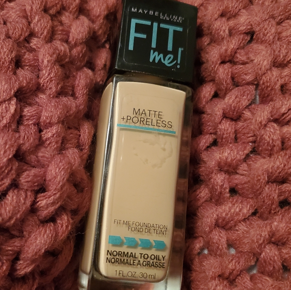 Maybelline Matte foundation natural beige